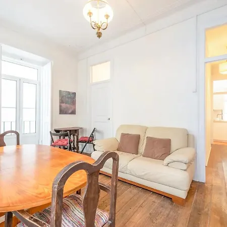 Flh Castle Hill With Sunny Pateo Appartement Lissabon