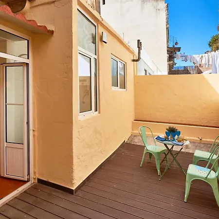 Appartement Flh Castle Hill With Sunny Pateo Lissabon